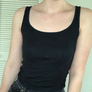 Basic Black Cropped Tank